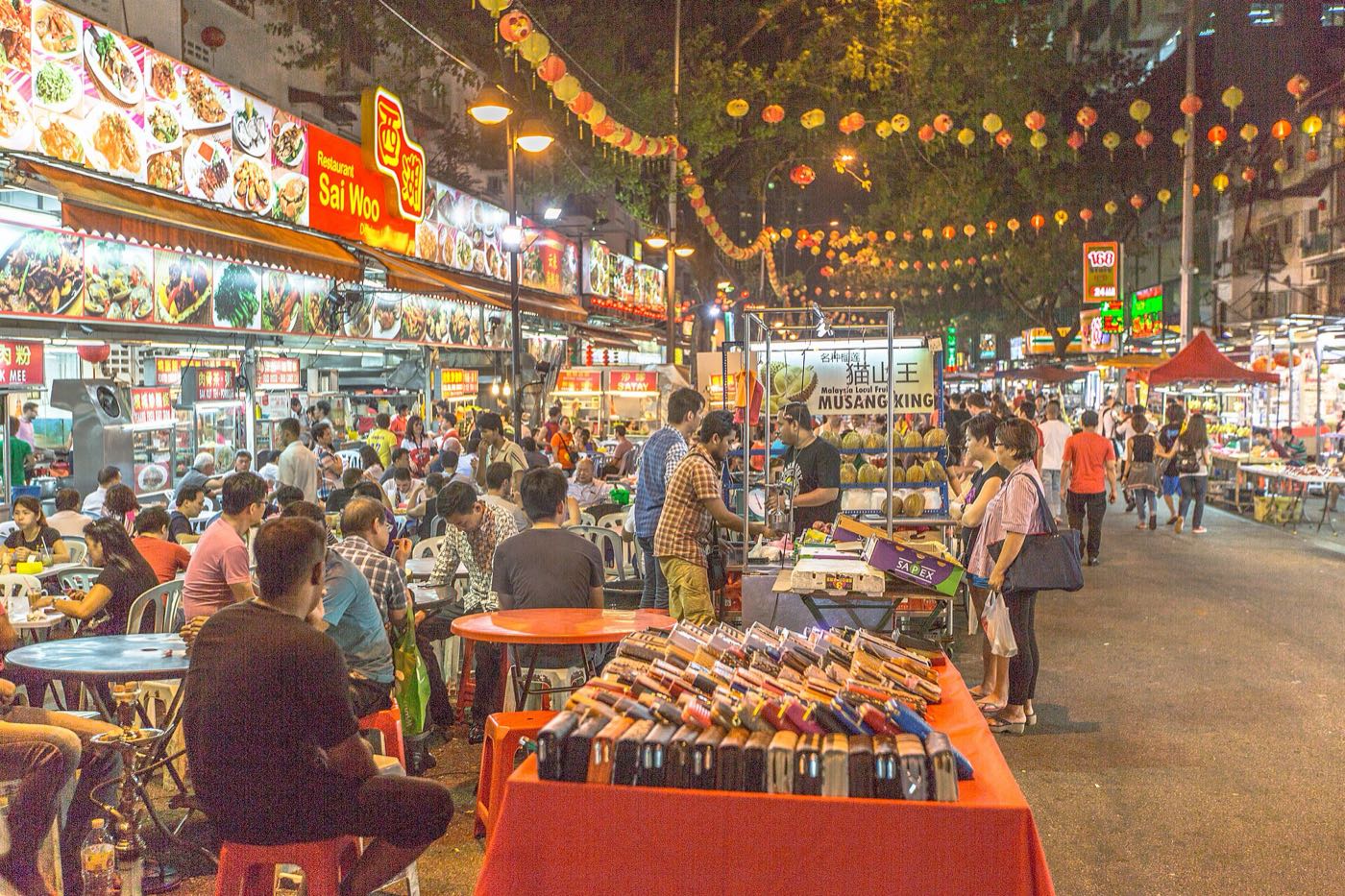 Food stalls on Jalan Alor in Kuala Lumpur at night